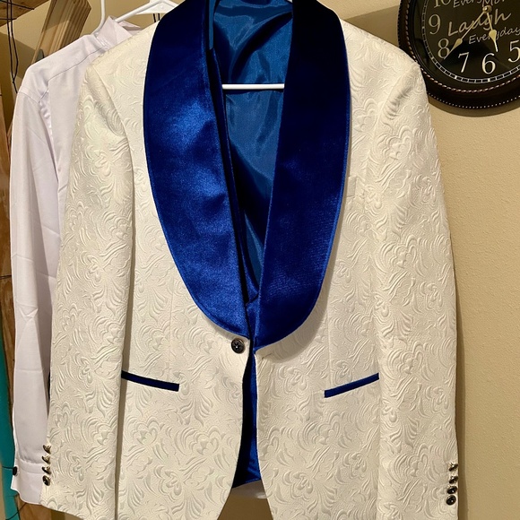 White Custom 5 piece Tuxedo size (38s)